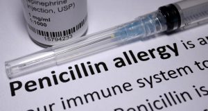 Pacijenti alergični na penicilin rizičniji za gubitak dentalnih implantata